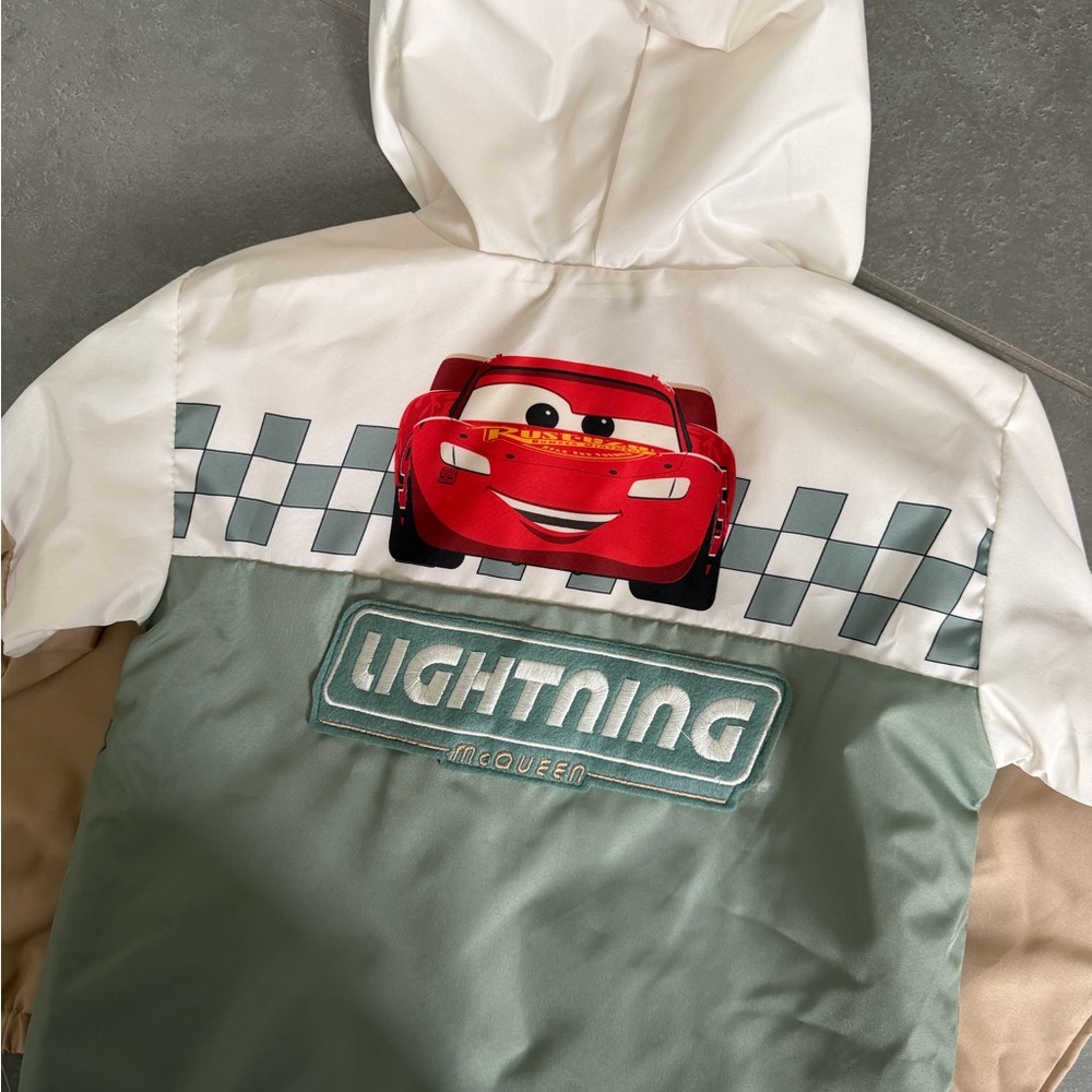 Disney Pixar Lightning McQueen Jacket - Picture 2 of 2